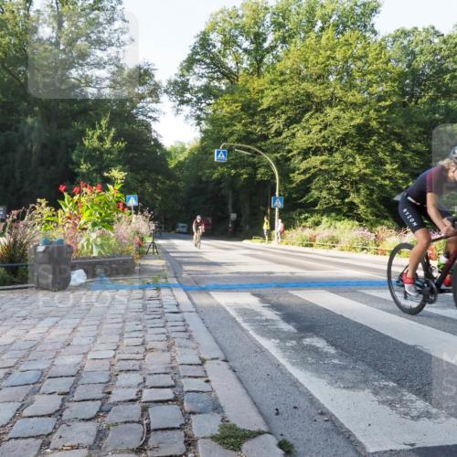 08.09.2024 - Stadtparktriathlon Zöllner http://msf.ph/oto/6982372 08.09.2024 09:18:23 Radfahren 60, 61, 124, 140, 144, 167 meine-sportfotos.de