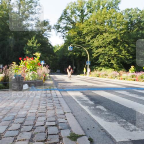 08.09.2024 - Stadtparktriathlon Zöllner http://msf.ph/oto/6982378 08.09.2024 09:18:23 Radfahren 60, 61, 124, 140, 144, 167 meine-sportfotos.de