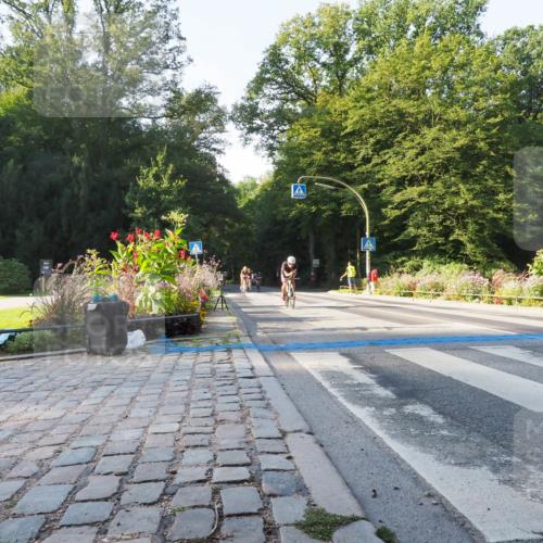 08.09.2024 - Stadtparktriathlon Zöllner http://msf.ph/oto/6982423 08.09.2024 09:19:05 Radfahren 82, 88, 92, 106, 138, 173 meine-sportfotos.de