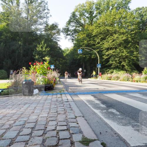 08.09.2024 - Stadtparktriathlon Zöllner http://msf.ph/oto/6982424 08.09.2024 09:19:05 Radfahren 82, 88, 92, 106, 138, 173 meine-sportfotos.de