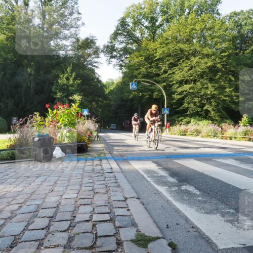 08.09.2024 - Stadtparktriathlon Zöllner http://msf.ph/oto/6982434 08.09.2024 09:19:07 Radfahren 82, 88, 92, 106, 138, 173 meine-sportfotos.de