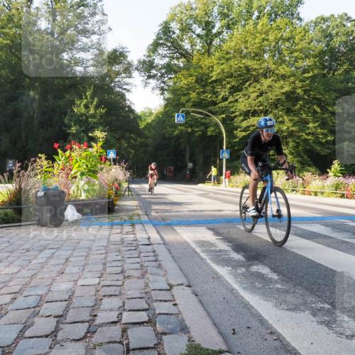 08.09.2024 - Stadtparktriathlon Zöllner http://msf.ph/oto/6982463 08.09.2024 09:19:36 Radfahren 132, 156, 157, 171 meine-sportfotos.de