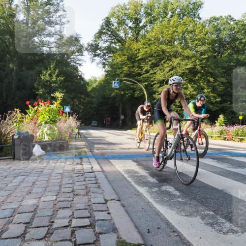 08.09.2024 - Stadtparktriathlon Zöllner http://msf.ph/oto/6982519 08.09.2024 09:20:19 Radfahren 65, 111, 134, 163, 180 meine-sportfotos.de