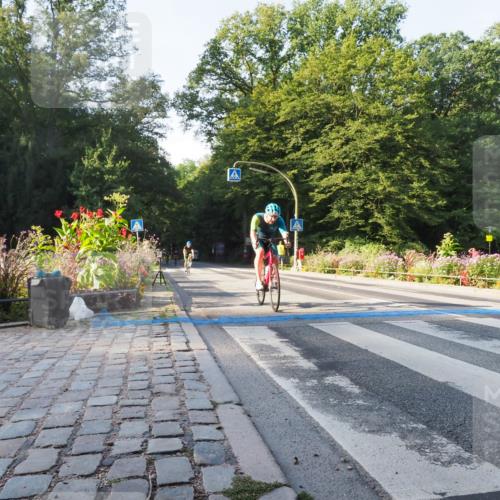 08.09.2024 - Stadtparktriathlon Zöllner http://msf.ph/oto/6982655 08.09.2024 09:22:04 Radfahren 46, 67, 107, 164 meine-sportfotos.de