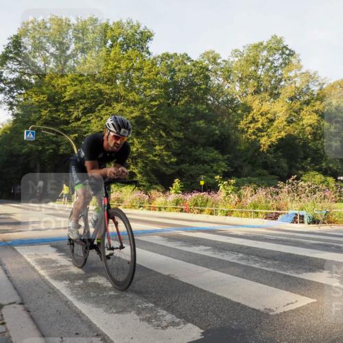08.09.2024 - Stadtparktriathlon Zöllner http://msf.ph/oto/6982686 08.09.2024 09:22:30 Radfahren 90, 160 meine-sportfotos.de