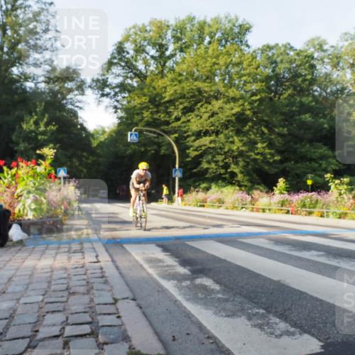 08.09.2024 - Stadtparktriathlon Zöllner http://msf.ph/oto/6982691 08.09.2024 09:22:38 Radfahren 160 meine-sportfotos.de