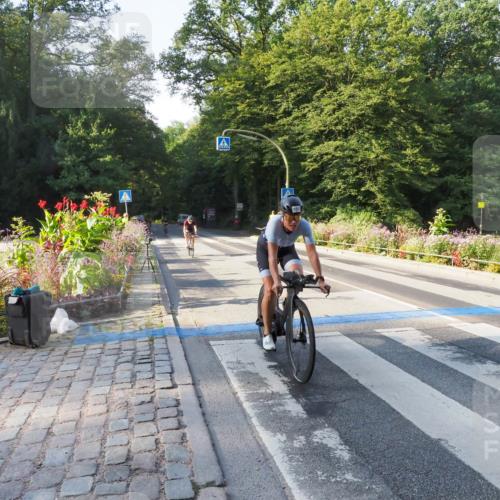 08.09.2024 - Stadtparktriathlon Zöllner http://msf.ph/oto/6982819 08.09.2024 09:25:04 Radfahren 92, 106, 144, 151 meine-sportfotos.de