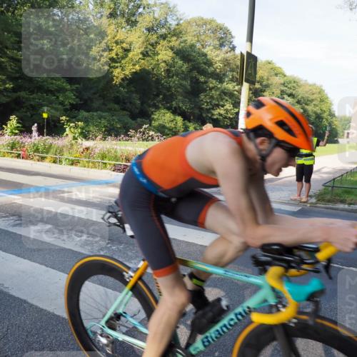 08.09.2024 - Stadtparktriathlon Zöllner http://msf.ph/oto/6982832 08.09.2024 09:25:12 Radfahren 101, 106, 124, 140 meine-sportfotos.de