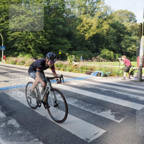 08.09.2024 - Stadtparktriathlon Zöllner http://msf.ph/oto/6982835 08.09.2024 09:25:16 Radfahren 101, 124, 140 meine-sportfotos.de