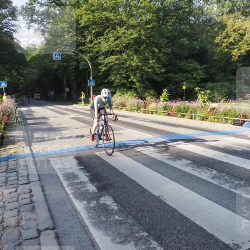 08.09.2024 - Stadtparktriathlon Zöllner http://msf.ph/oto/6982893 08.09.2024 09:26:28 Radfahren 126, 138, 155, 157, 159, 171, 175 meine-sportfotos.de