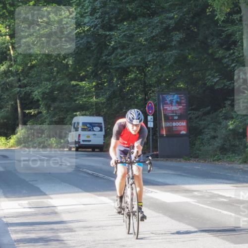 08.09.2024 - Stadtparktriathlon Zöllner http://msf.ph/oto/6982983 08.09.2024 09:27:33 Radfahren 113, 165 meine-sportfotos.de
