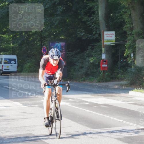 08.09.2024 - Stadtparktriathlon Zöllner http://msf.ph/oto/6982986 08.09.2024 09:27:34 Radfahren 113, 165 meine-sportfotos.de