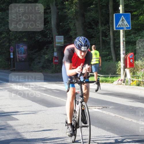 08.09.2024 - Stadtparktriathlon Zöllner http://msf.ph/oto/6982988 08.09.2024 09:27:34 Radfahren 113, 165 meine-sportfotos.de