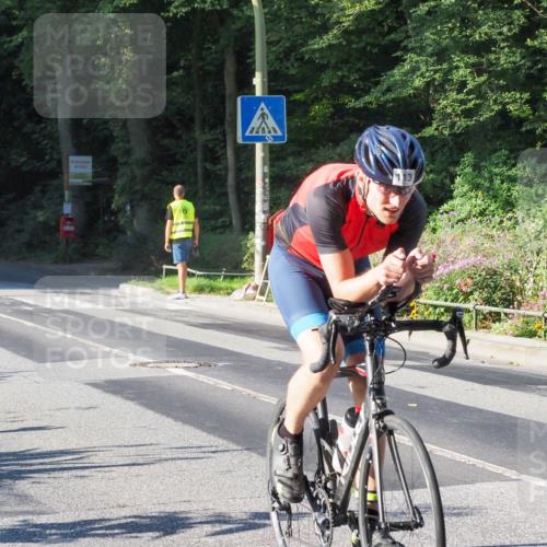 08.09.2024 - Stadtparktriathlon Zöllner http://msf.ph/oto/6982992 08.09.2024 09:27:35 Radfahren 113, 165 meine-sportfotos.de