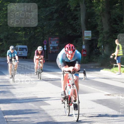 08.09.2024 - Stadtparktriathlon Zöllner http://msf.ph/oto/6983011 08.09.2024 09:27:49 Radfahren 109, 127, 135, 150, 180 meine-sportfotos.de