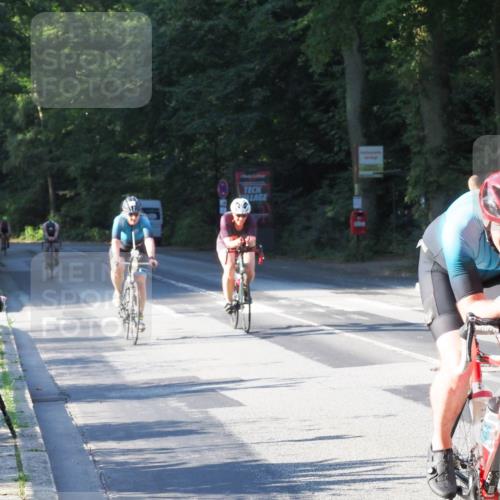 08.09.2024 - Stadtparktriathlon Zöllner http://msf.ph/oto/6983016 08.09.2024 09:27:49 Radfahren 109, 127, 135, 150, 180 meine-sportfotos.de