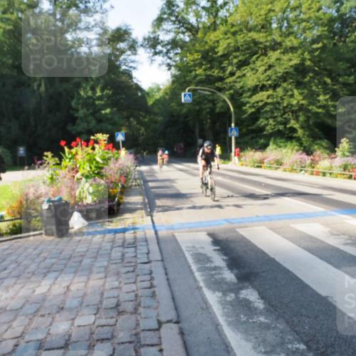 08.09.2024 - Stadtparktriathlon Zöllner http://msf.ph/oto/6983068 08.09.2024 09:28:10 Radfahren 107, 152, 154, 161, 163, 166, 168 meine-sportfotos.de