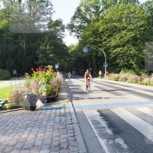 08.09.2024 - Stadtparktriathlon Zöllner http://msf.ph/oto/6983109 08.09.2024 09:28:38 Radfahren 52, 103, 143, 146 meine-sportfotos.de