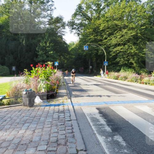 08.09.2024 - Stadtparktriathlon Zöllner http://msf.ph/oto/6983134 08.09.2024 09:29:09 Radfahren 90, 99, 121 meine-sportfotos.de