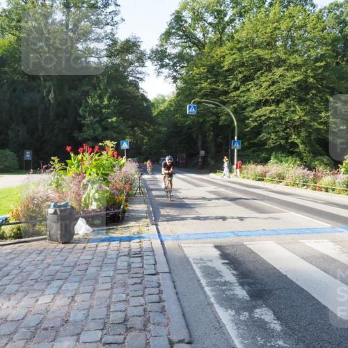 08.09.2024 - Stadtparktriathlon Zöllner http://msf.ph/oto/6983136 08.09.2024 09:29:09 Radfahren 90, 99, 121 meine-sportfotos.de