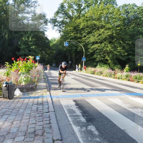 08.09.2024 - Stadtparktriathlon Zöllner http://msf.ph/oto/6983141 08.09.2024 09:29:09 Radfahren 90, 99, 121 meine-sportfotos.de