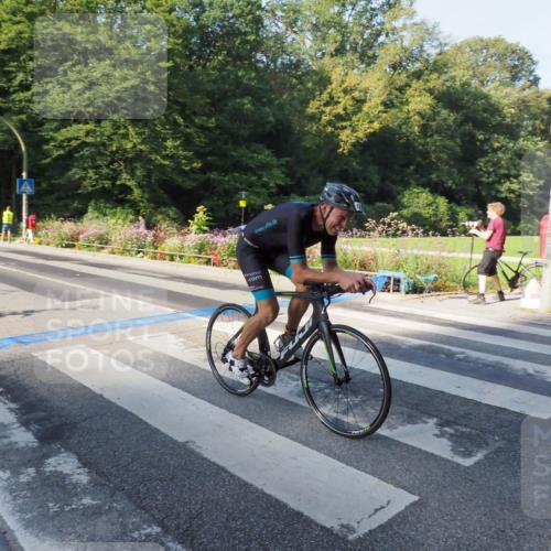 08.09.2024 - Stadtparktriathlon Zöllner http://msf.ph/oto/6983158 08.09.2024 09:29:19 Radfahren 121 meine-sportfotos.de