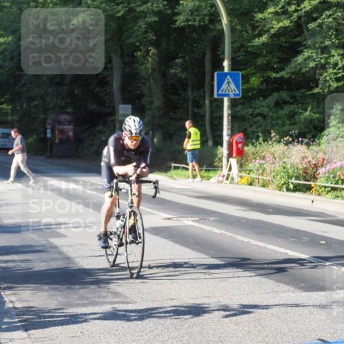 08.09.2024 - Stadtparktriathlon Zöllner http://msf.ph/oto/6983161 08.09.2024 09:29:32 Radfahren 108, 117 meine-sportfotos.de