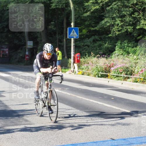08.09.2024 - Stadtparktriathlon Zöllner http://msf.ph/oto/6983162 08.09.2024 09:29:32 Radfahren 108, 117 meine-sportfotos.de