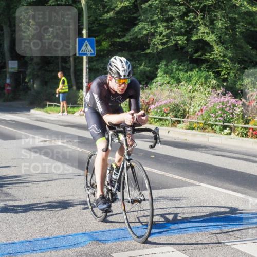 08.09.2024 - Stadtparktriathlon Zöllner http://msf.ph/oto/6983165 08.09.2024 09:29:32 Radfahren 108, 117 meine-sportfotos.de