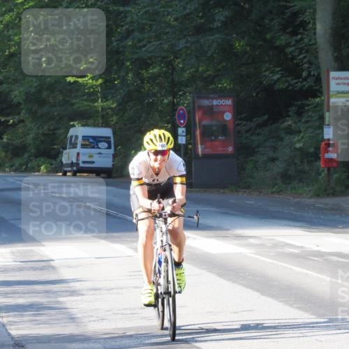 08.09.2024 - Stadtparktriathlon Zöllner http://msf.ph/oto/6983219 08.09.2024 09:30:17 Radfahren 160 meine-sportfotos.de