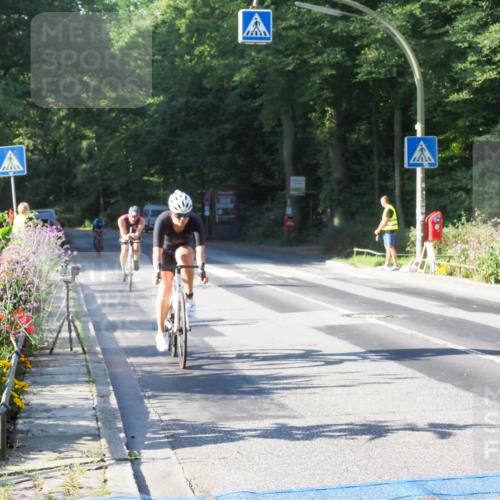 08.09.2024 - Stadtparktriathlon Zöllner http://msf.ph/oto/6983274 08.09.2024 09:31:04 Radfahren 97, 174, 178 meine-sportfotos.de