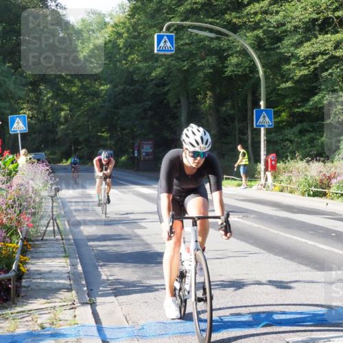 08.09.2024 - Stadtparktriathlon Zöllner http://msf.ph/oto/6983285 08.09.2024 09:31:04 Radfahren 97, 174, 178 meine-sportfotos.de