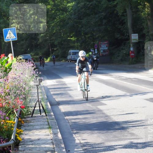 08.09.2024 - Stadtparktriathlon Zöllner http://msf.ph/oto/6983327 08.09.2024 09:31:34 Radfahren 119, 131, 151, 172 meine-sportfotos.de