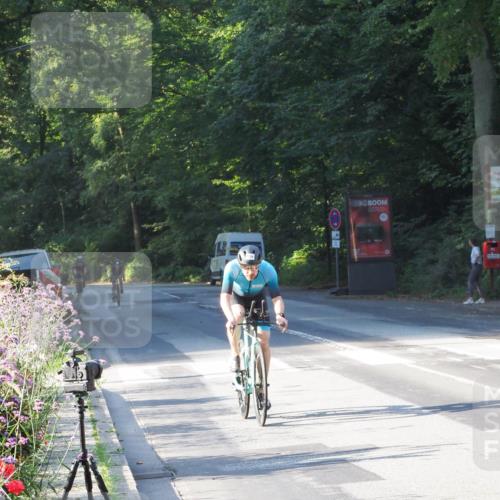 08.09.2024 - Stadtparktriathlon Zöllner http://msf.ph/oto/6983377 08.09.2024 09:32:09 Radfahren 124, 140 meine-sportfotos.de