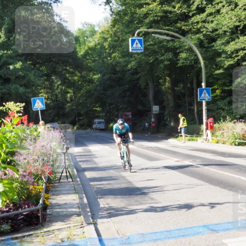 08.09.2024 - Stadtparktriathlon Zöllner http://msf.ph/oto/6983386 08.09.2024 09:32:10 Radfahren 124, 140 meine-sportfotos.de