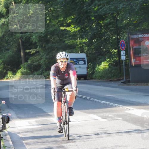 08.09.2024 - Stadtparktriathlon Zöllner http://msf.ph/oto/6983400 08.09.2024 09:32:20 Radfahren 95, 140 meine-sportfotos.de