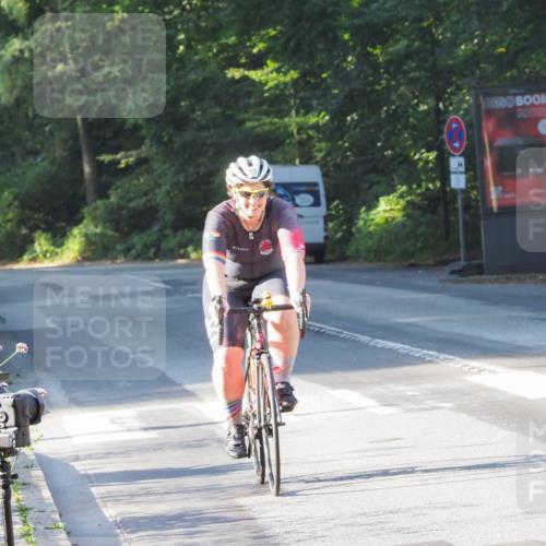 08.09.2024 - Stadtparktriathlon Zöllner http://msf.ph/oto/6983401 08.09.2024 09:32:20 Radfahren 95, 140 meine-sportfotos.de