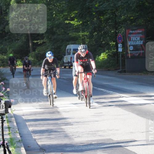 08.09.2024 - Stadtparktriathlon Zöllner http://msf.ph/oto/6983423 08.09.2024 09:32:54 Radfahren 128, 155, 156, 169, 173, 175 meine-sportfotos.de