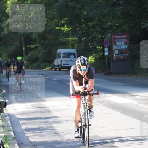 08.09.2024 - Stadtparktriathlon Zöllner http://msf.ph/oto/6983436 08.09.2024 09:32:57 Radfahren 128, 155, 156, 169, 173, 175, 176 meine-sportfotos.de