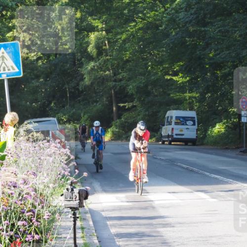 08.09.2024 - Stadtparktriathlon Zöllner http://msf.ph/oto/6983454 08.09.2024 09:33:04 Radfahren 101, 128, 132, 169, 176 meine-sportfotos.de