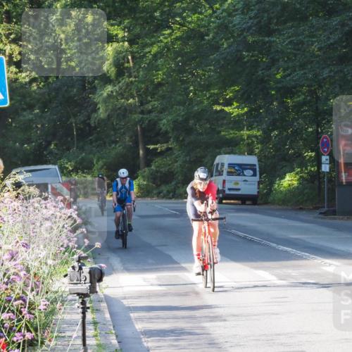 08.09.2024 - Stadtparktriathlon Zöllner http://msf.ph/oto/6983458 08.09.2024 09:33:04 Radfahren 101, 128, 132, 169, 176 meine-sportfotos.de