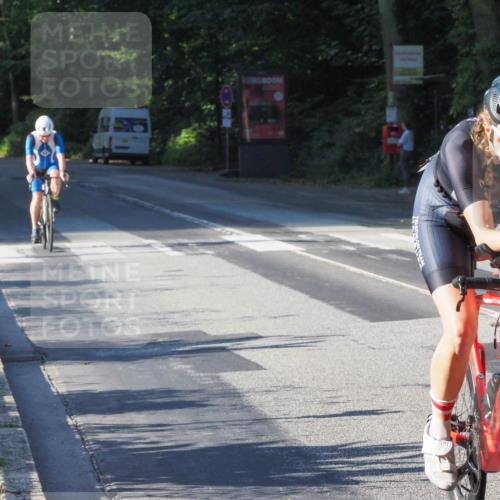 08.09.2024 - Stadtparktriathlon Zöllner http://msf.ph/oto/6983463 08.09.2024 09:33:06 Radfahren 101, 128, 132, 169, 171, 176 meine-sportfotos.de