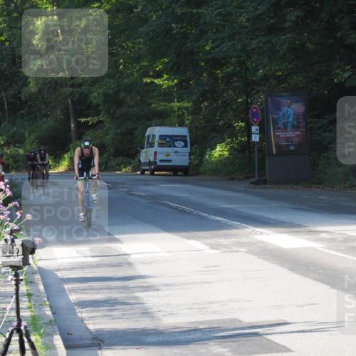 08.09.2024 - Stadtparktriathlon Zöllner http://msf.ph/oto/6983471 08.09.2024 09:33:09 Radfahren 101, 111, 132, 157, 171, 176 meine-sportfotos.de