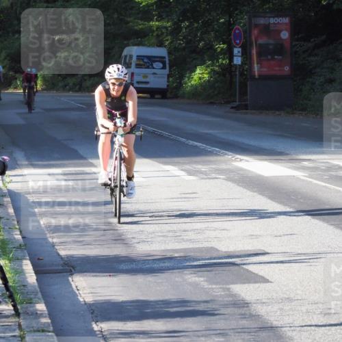 08.09.2024 - Stadtparktriathlon Zöllner http://msf.ph/oto/6983542 08.09.2024 09:34:11 Radfahren 104, 134, 145, 154 meine-sportfotos.de