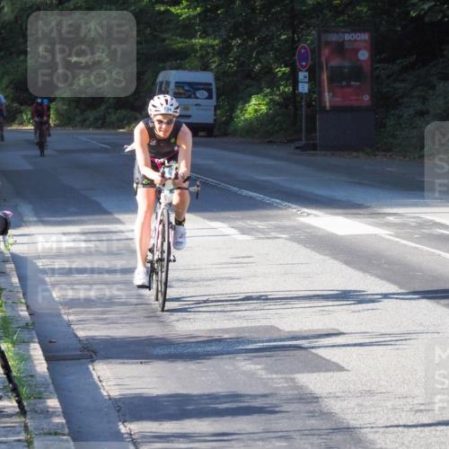 08.09.2024 - Stadtparktriathlon Zöllner http://msf.ph/oto/6983543 08.09.2024 09:34:12 Radfahren 104, 134, 145, 154 meine-sportfotos.de