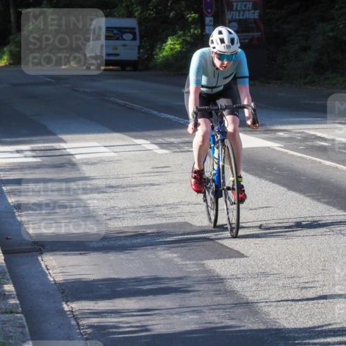 08.09.2024 - Stadtparktriathlon Zöllner http://msf.ph/oto/6983560 08.09.2024 09:34:22 Radfahren 104, 145, 154, 159 meine-sportfotos.de