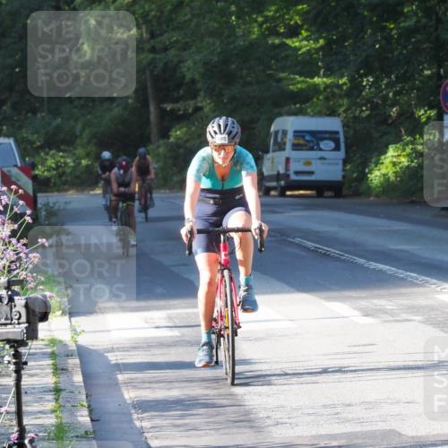 08.09.2024 - Stadtparktriathlon Zöllner http://msf.ph/oto/6983620 08.09.2024 09:35:37 Radfahren 100, 103, 146, 161, 166 meine-sportfotos.de