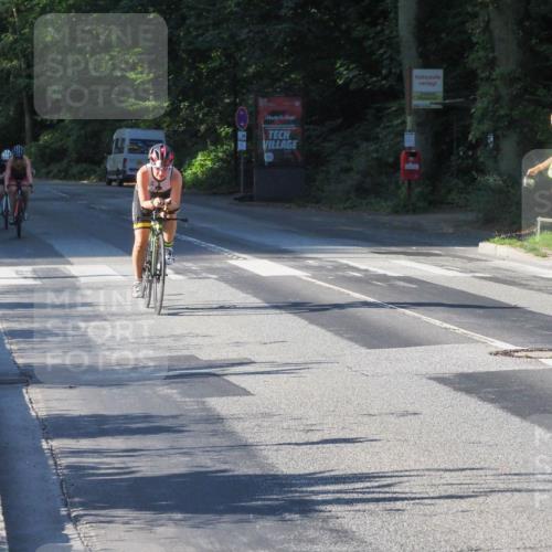 08.09.2024 - Stadtparktriathlon Zöllner http://msf.ph/oto/6983636 08.09.2024 09:35:41 Radfahren 100, 103, 146, 161, 166 meine-sportfotos.de