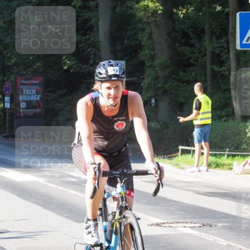 08.09.2024 - Stadtparktriathlon Zöllner http://msf.ph/oto/6983689 08.09.2024 09:36:09 Radfahren 143 meine-sportfotos.de