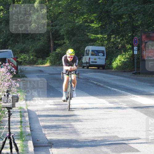 08.09.2024 - Stadtparktriathlon Zöllner http://msf.ph/oto/6983707 08.09.2024 09:36:44 Radfahren  meine-sportfotos.de